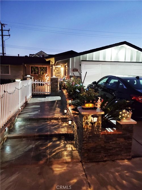 4802 Alaska, Cypress, CA, 90630 | Card Image