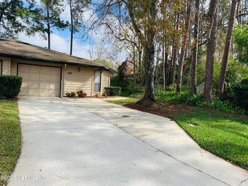 9241 Arbolita Way, Jacksonville, FL, 32256-7725 | Card Image