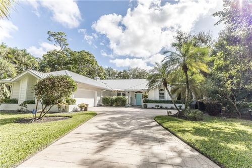 3726 Royalfern Ct, BONITA SPRINGS, FL, 34134 | Card Image