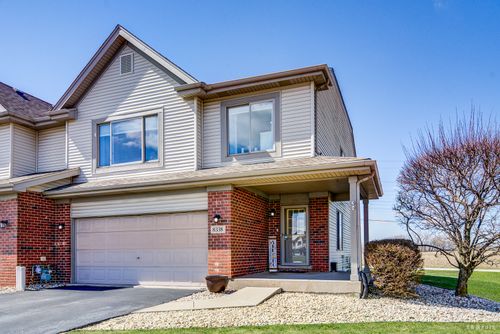 8338 W Chestnut Ct, Frankfort, IL, 60423-9305 | Card Image