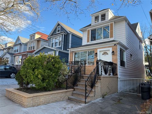 62 80th Ave, Glendale, NY, 11385-6839 | Card Image