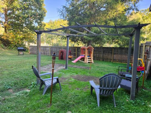 5872 E Us Highway 60, Rush, KY, 41168-8858 | Card Image