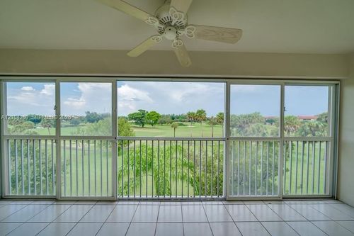 401f-12701 13th St, Pembroke Pines, FL, 33027-6862 | Card Image