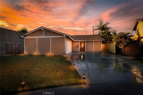 11503 Walcroft St, Lakewood, CA, 90715-1261 | Card Image
