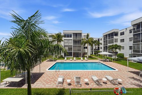 223-3000 E Sunrise Lakes Dr, Sunrise, FL, 33322-1717 | Card Image