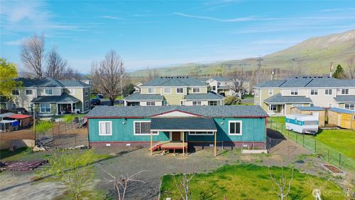 401 Boulder Ave, Roosevelt, WA, 99356-2000 | Card Image