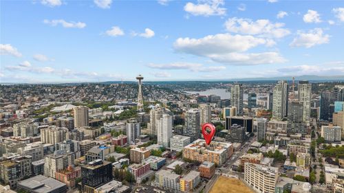 apt-319-2414 1st Ave, Seattle, WA, 98121-1301 | Card Image