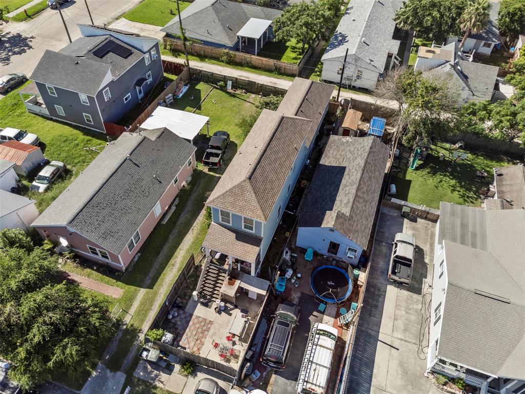 Avenue M , Galveston, TX 77551