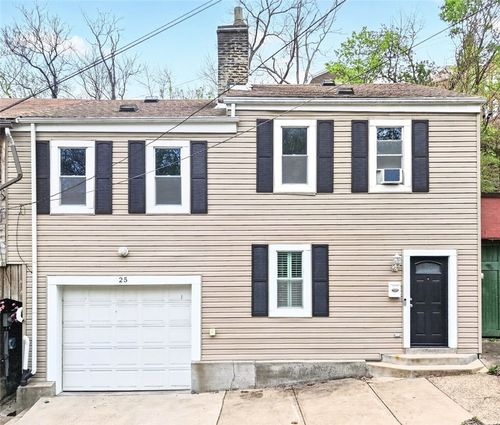 25 Greeley St, Pittsburgh, PA, 15203-2452 | Card Image