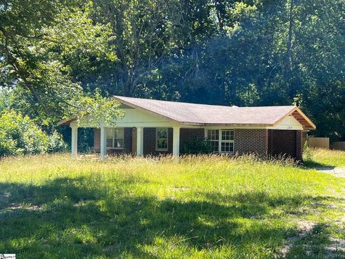 783 Rhymes Ln, Pickens, SC, 29671-7901 | Card Image