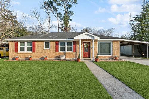 247 Douglas Dr, River Ridge, LA, 70123-2605 | Card Image