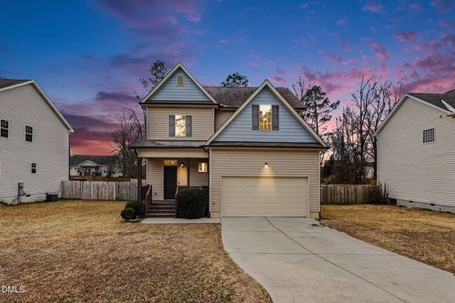 183 Carissa Dr, Smithfield, NC, 27577-9581 | Card Image