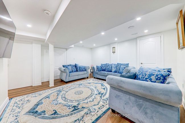 82 Warnford Cir, House other with 7 bedrooms, 5 bathrooms and 4 parking in Ajax ON | Image 37