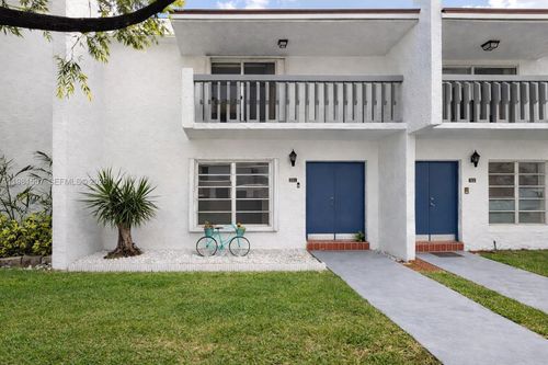 apt-303-9430 Sw 170th St, Palmetto Bay, FL, 33157-4460 | Card Image