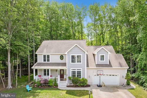 240 Charleston Rd, OCEAN PINES, MD, 21811-1690 | Card Image
