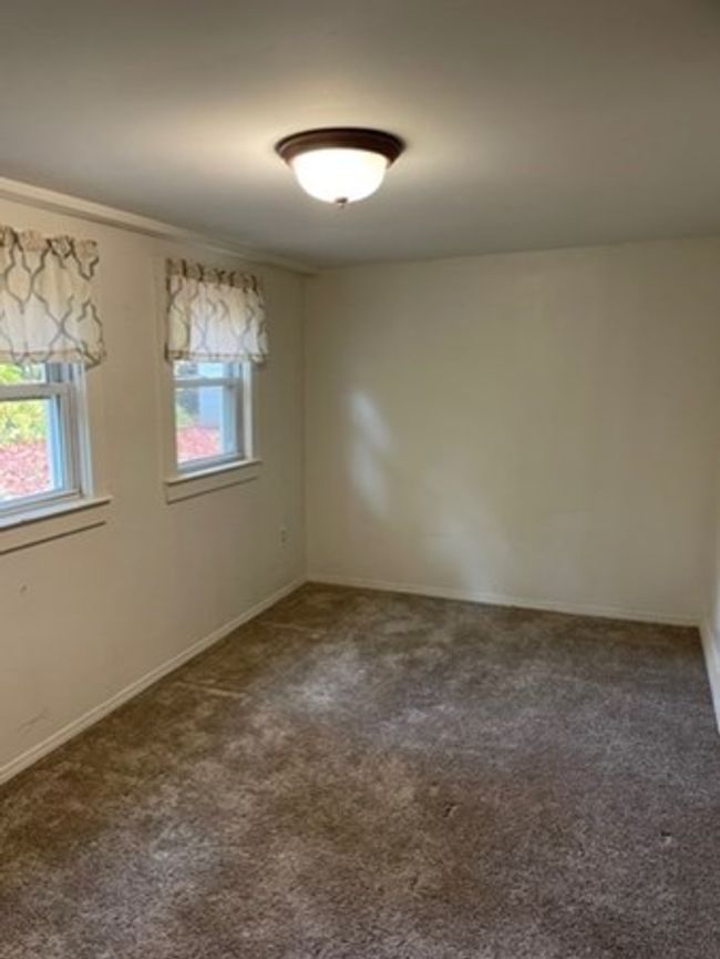 232 Whalom Rd, House other with 1 bedrooms, 1 bathrooms and 2 parking in Lunenburg MA | Image 10