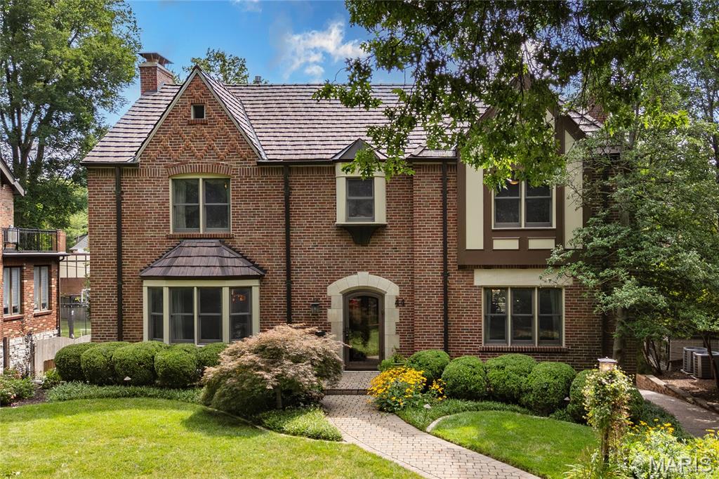 Residential in Clayton