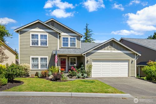 9619 Windswept Ln Nw, Silverdale, WA, 98383-8321 | Card Image