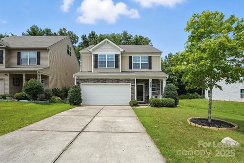 3827 Ernie Dr, Charlotte, NC, 28269-4068 | Card Image