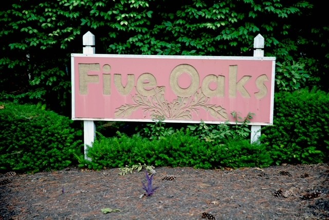 Five Oaks Dr, Nashville, TN 37217