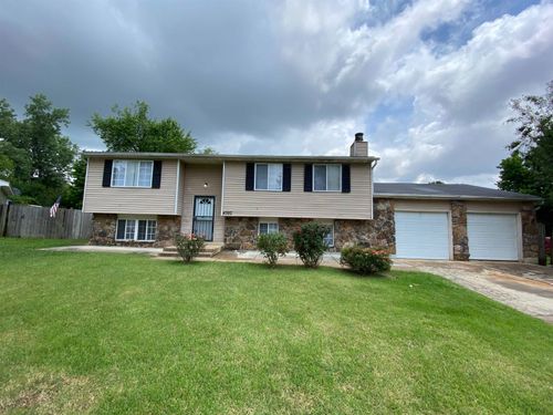 4392 Ridge Bay Cv, Millington, TN, 38053-8420 | Card Image