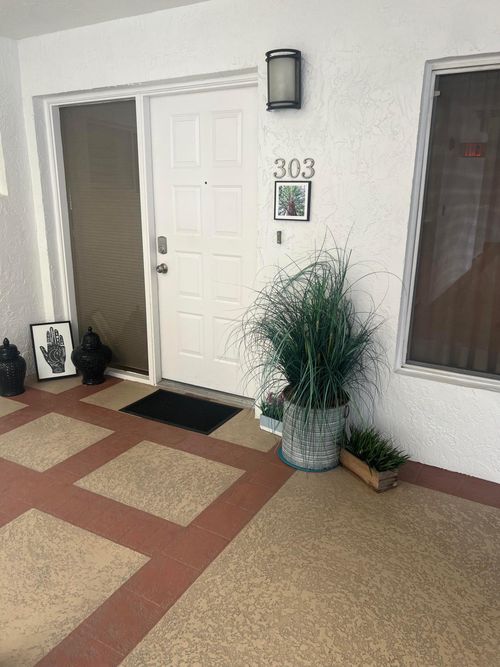 303-7370 Orangewood Ln, Boca Raton, FL, 33433-7483 | Card Image