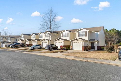 707 Majestic Dr, Crestview, FL, 32536-2254 | Card Image