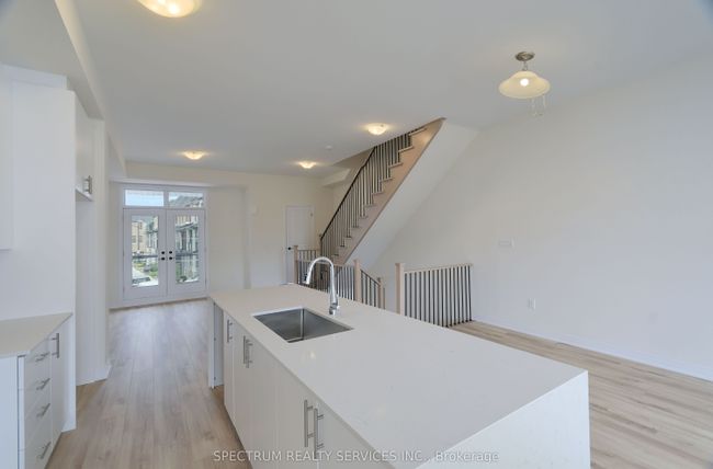 15 Archambault Way, House attached with 4 bedrooms, 4 bathrooms and 1 parking in Vaughan ON | Image 10