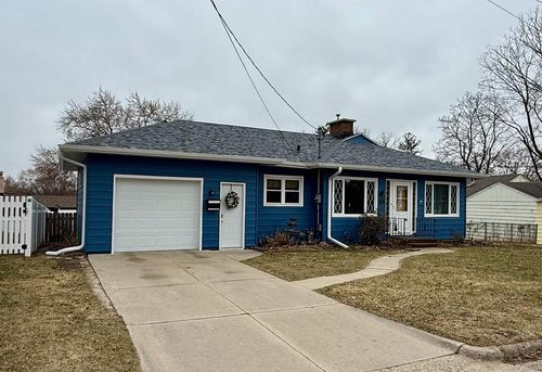 407 Wilson St, Edgerton, WI, 53534-1553 | Card Image