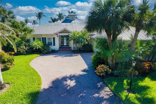 12601 Coconut Creek Court, FORT MYERS, FL, 33908 | Card Image