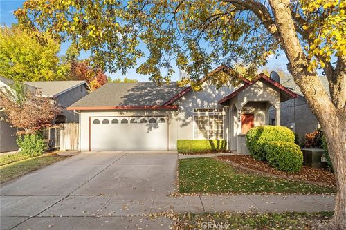 2780 Camden Ct, Chico, CA, 95973-5812 | Card Image