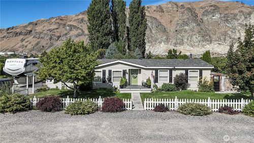 4710 Nw Cascade Ave, East Wenatchee, WA, 98802-8269 | Card Image