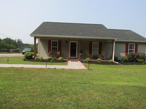 4521 Cross Anchor Rd, Enoree, SC, 29335-2533 | Card Image