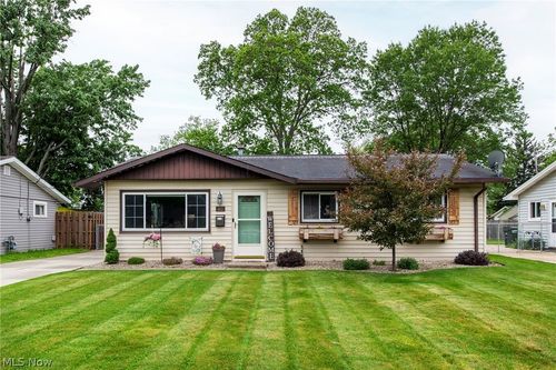 463 Walnut Dr, Berea, OH, 44017-1345 | Card Image