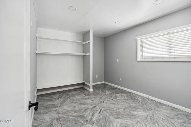 14_room2 | Image 13