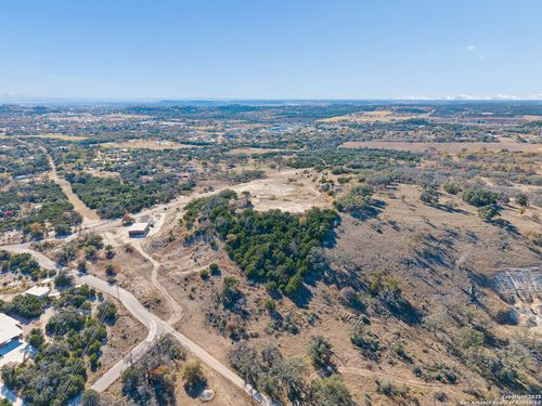 944 Metzger Rd, Fredericksburg, TX, 78624-7079 | Card Image