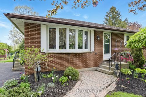 17 Liberty St, Clarington, ON, L0B1J0 | Card Image