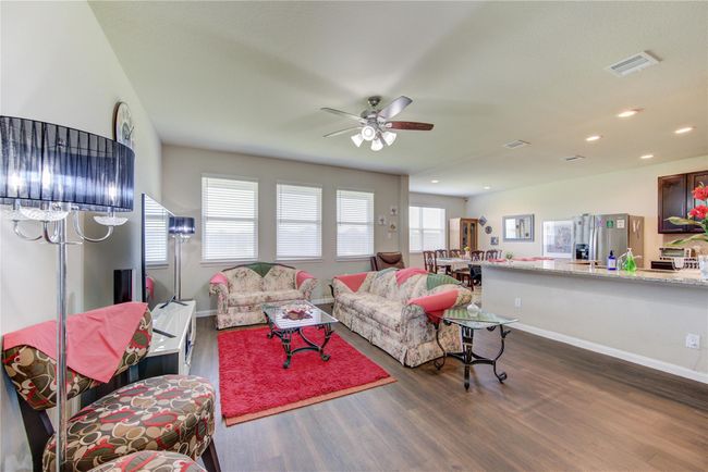17206 Quiet Song Ct, Home with 4 bedrooms, 3 bathrooms and 2 parking in Richmond TX | Image 7