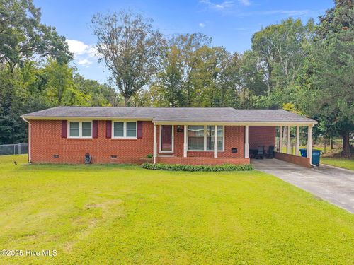 505 Maple St, Jacksonville, NC, 28540-6613 | Card Image