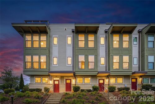 1747 Cannon View Ln, Charlotte, NC, 28208-3499 | Card Image