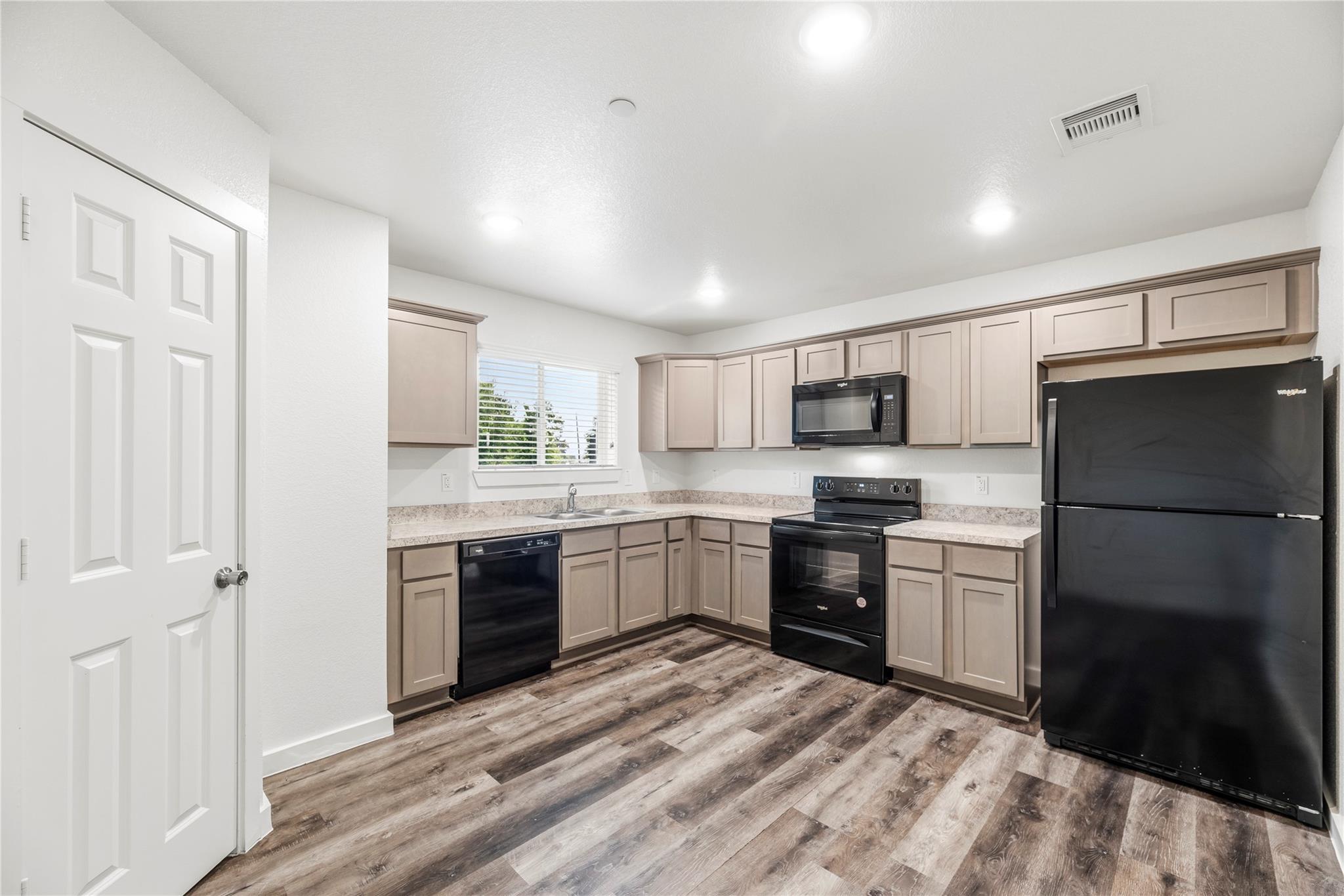 Residential Income in Cypress 5