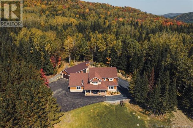 1454 2 E Sault Rd, House other with 3 bedrooms, 4 bathrooms and null parking in Saint Joseph NB | Image 4