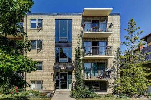 104 - 824 4 Avenue Nw, Home with 1 bedrooms, 1 bathrooms and 1 parking in Calgary AB | Card Image