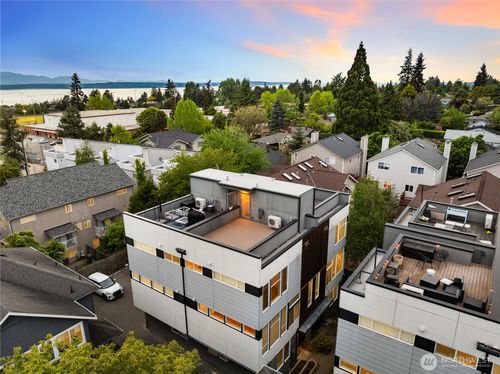 9043 C Mary Ave Nw, Seattle, WA, 98117 | Card Image