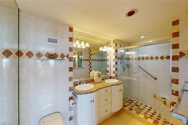 APT-1205 - 58 N Collier Blvd, Condo with 2 bedrooms, 2 bathrooms and 1 parking in MARCO ISLAND FL | Image 13