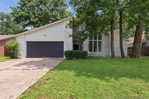 9225 S 91st East Ave, Tulsa, OK, 74133-5645 | Card Image