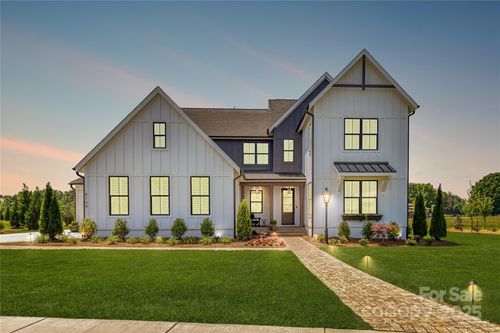 3308 Forest Lawn Dr, Matthews, NC, 28104-7355 | Card Image