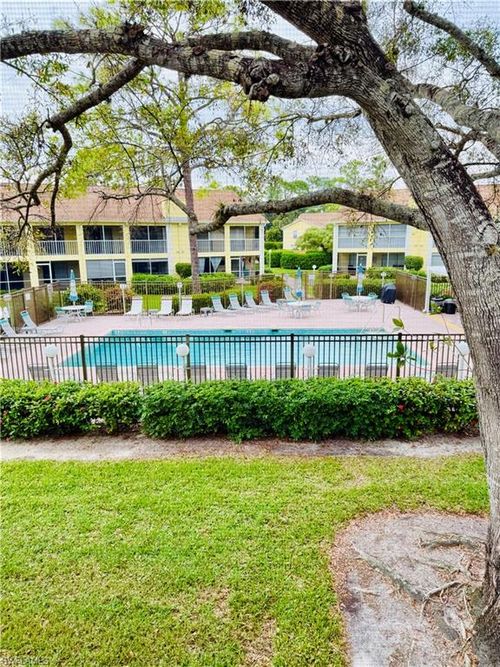 204-2750 Kings Lake Blvd, NAPLES, FL, 34112-5493 | Card Image