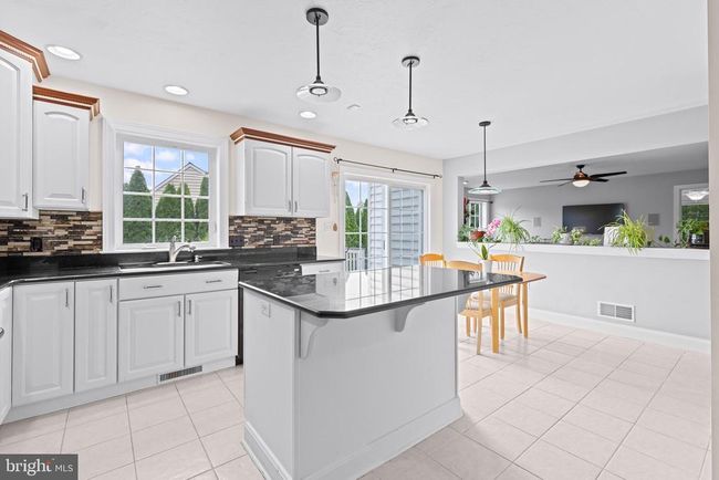 501 Bald Eagle Ct, House other with 7 bedrooms, 6 bathrooms and null parking in Lancaster PA | Image 15