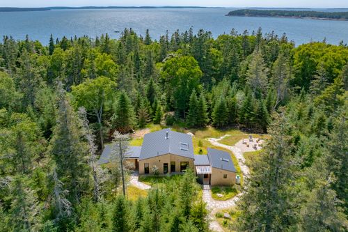 11 Sophies Way, Tremont, ME, 04653 | Card Image
